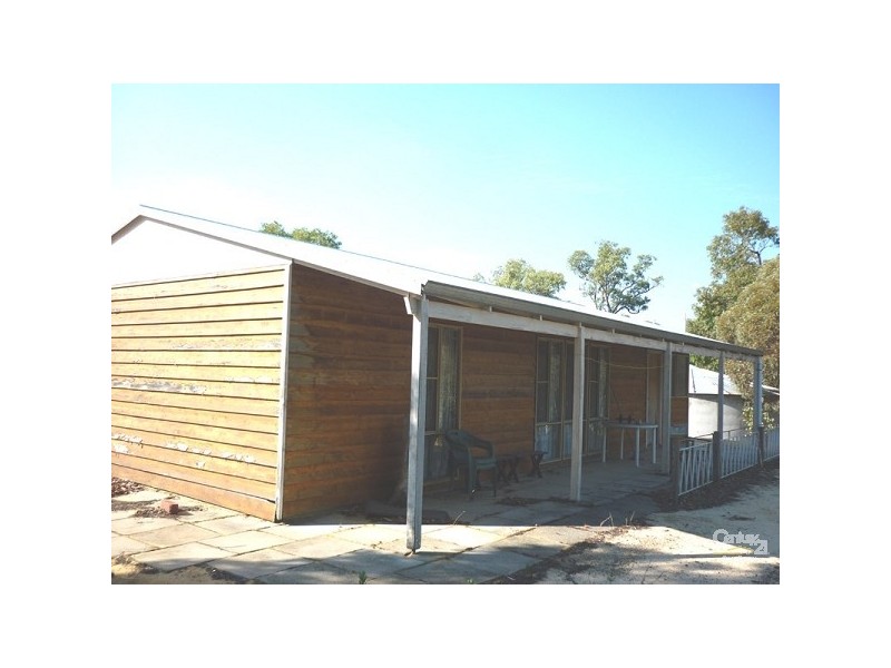 2180 Chittering Road, Lower Chittering WA 6084