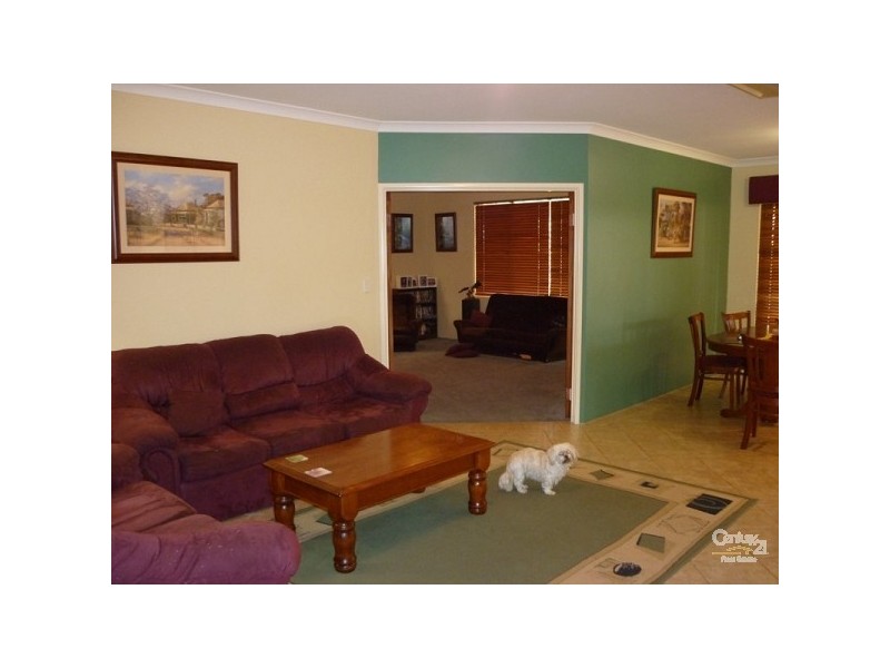 24 Ayrshire Loop, Lower Chittering WA 6084