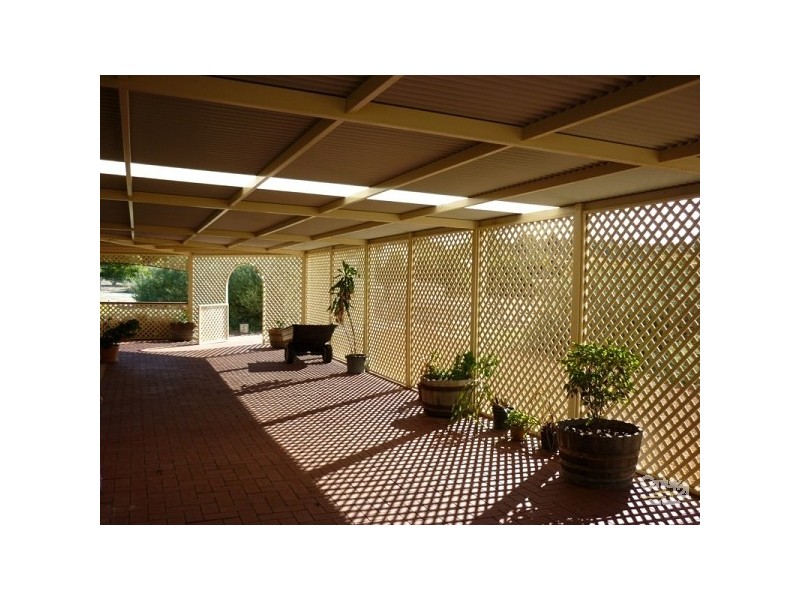 24 Ayrshire Loop, Lower Chittering WA 6084