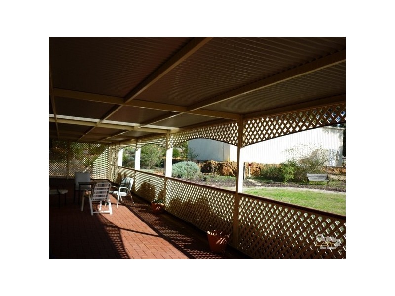 24 Ayrshire Loop, Lower Chittering WA 6084