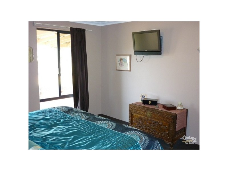 67 Devon Way, Lower Chittering WA 6084