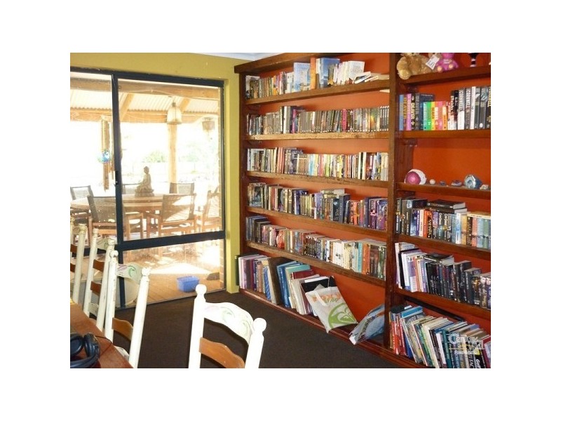 67 Devon Way, Lower Chittering WA 6084