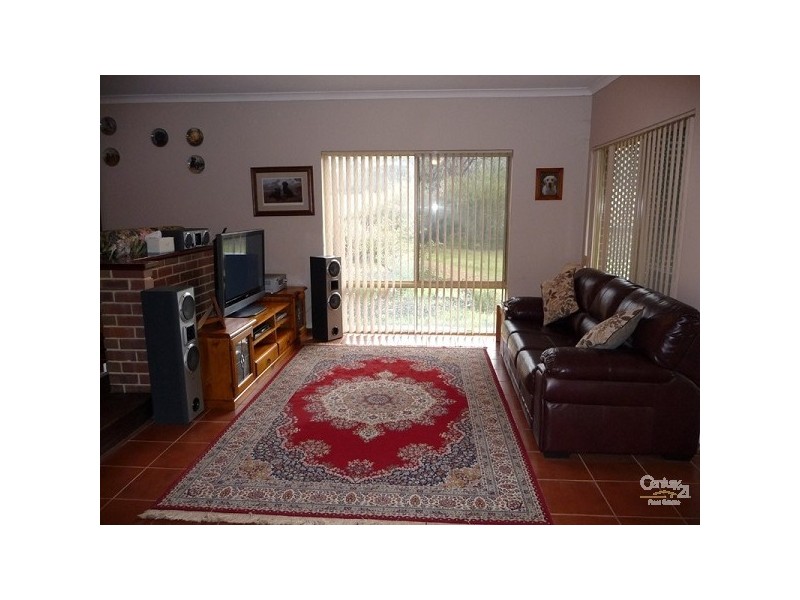 118 Devon Way, Lower Chittering WA 6084