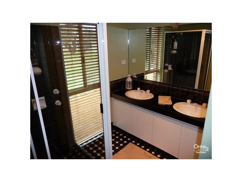 118 Devon Way, Lower Chittering WA 6084