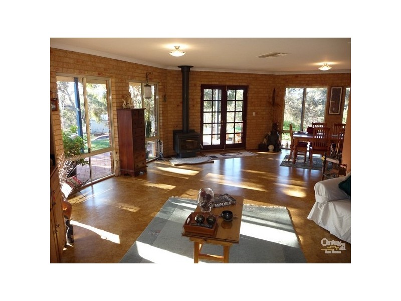 63 Spice Rd, Bindoon WA 6502