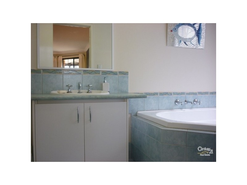 24 Gibbard Place, Bullsbrook WA 6084