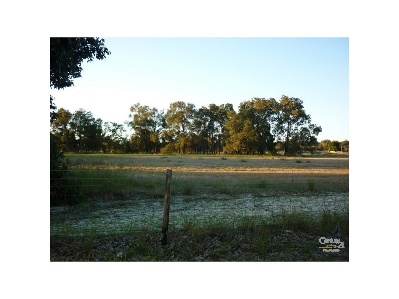 51 North Avenue, Bullsbrook WA 6084