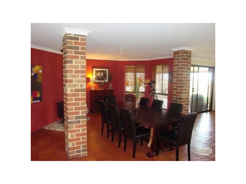 112 Bonita Road, Bullsbrook WA 6084