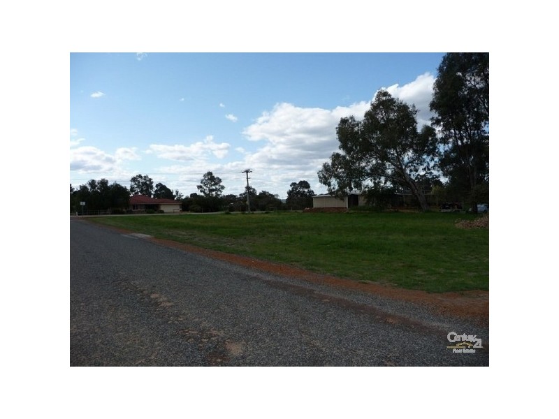 9 Archibald Street, Muchea WA 6501