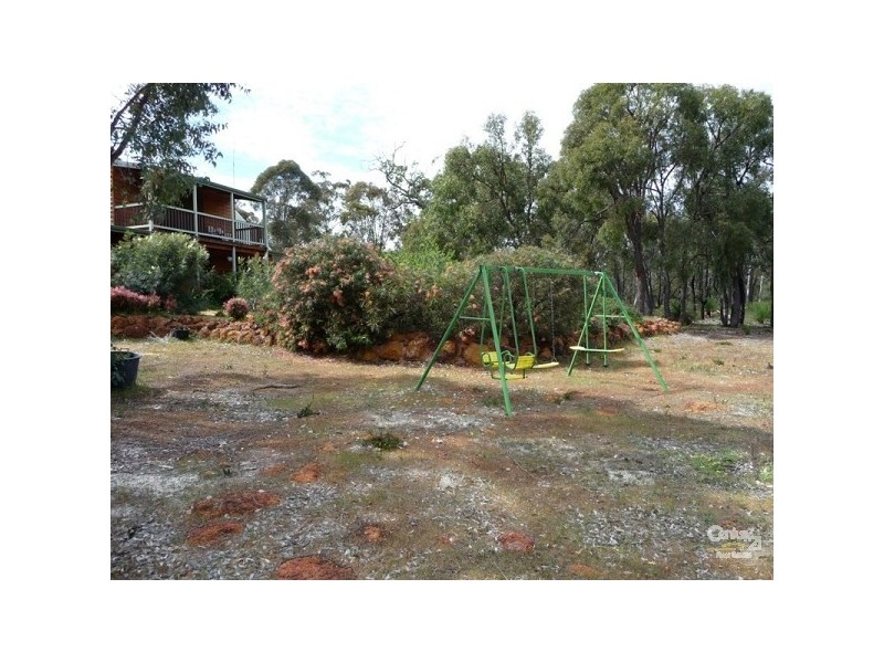 162 Patersonia Road, Chittering WA 6084