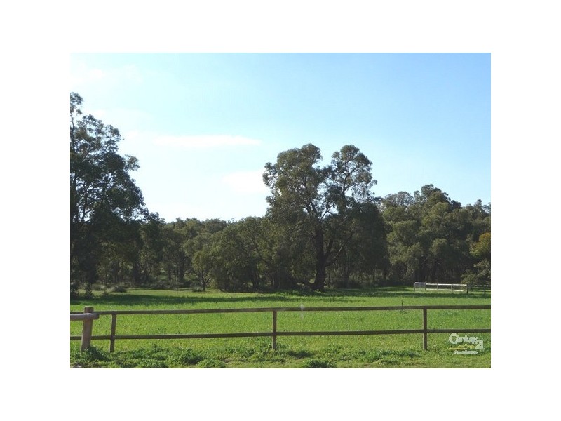 201 Jenkins Road, Bullsbrook WA 6084