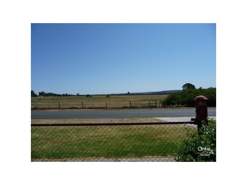 10, 12, 18 Turner Road, Bullsbrook WA 6084