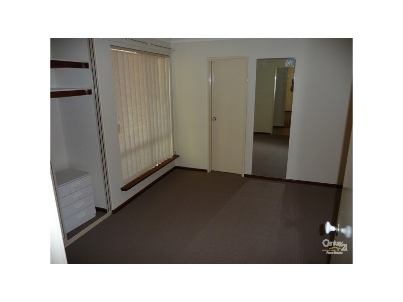 11 Parkland Parade, Bullsbrook WA 6084