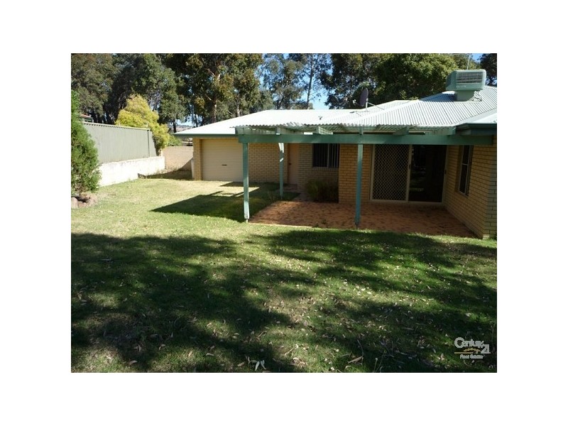 11 Parkland Parade, Bullsbrook WA 6084