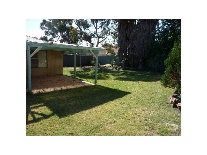 11 Parkland Parade, Bullsbrook WA 6084