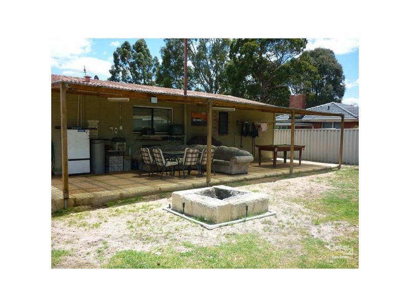 6 Bowman Street, Bullsbrook WA 6084