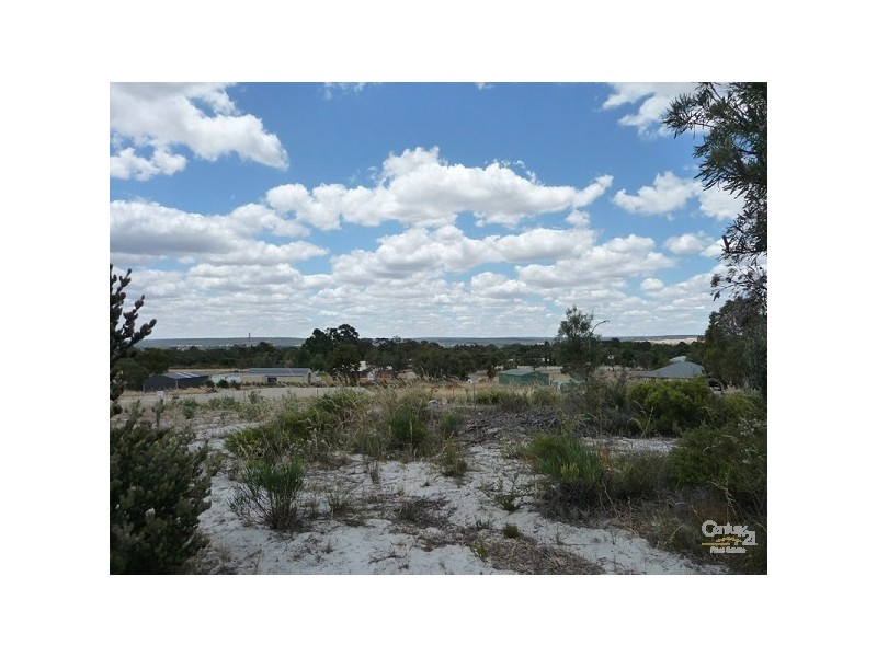 2 Haslam Street, Muchea WA 6501