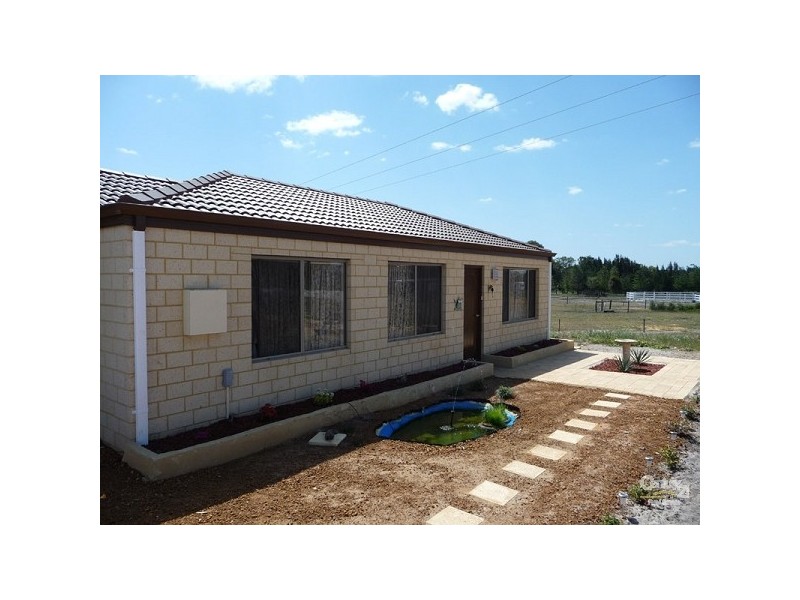 40 Fraser Close, Muchea WA 6501