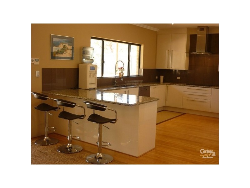183 Ayrshire Loop, Lower Chittering WA 6084