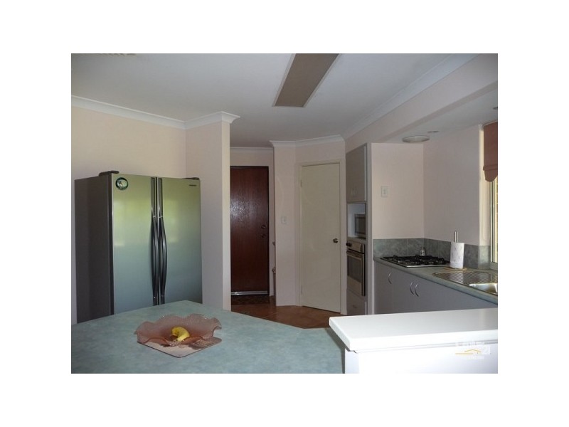 4 Moon Rise, Muchea WA 6501