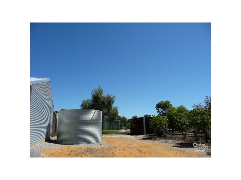 82 Bell Road, Coonabidgee WA 6503