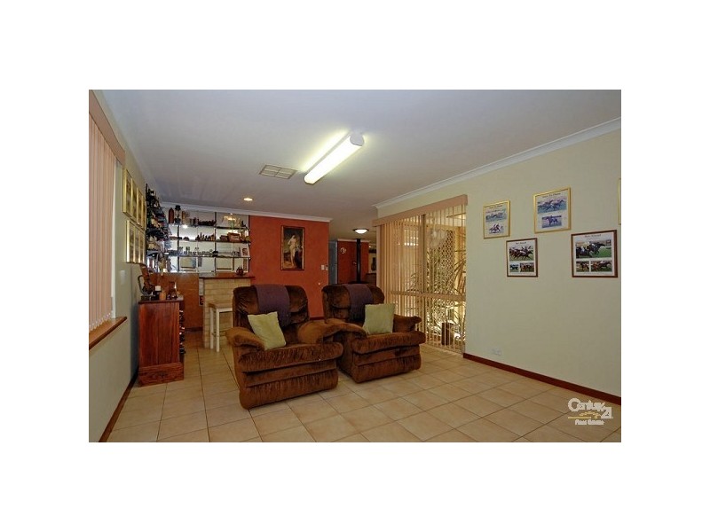 40 Carl Street, Muchea WA 6501