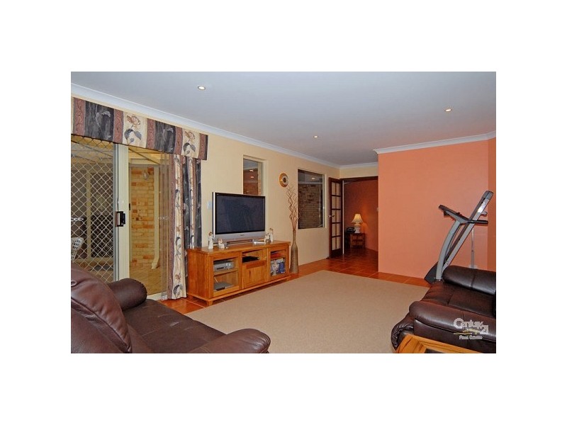 117 Fraser Road, Bullsbrook WA 6084