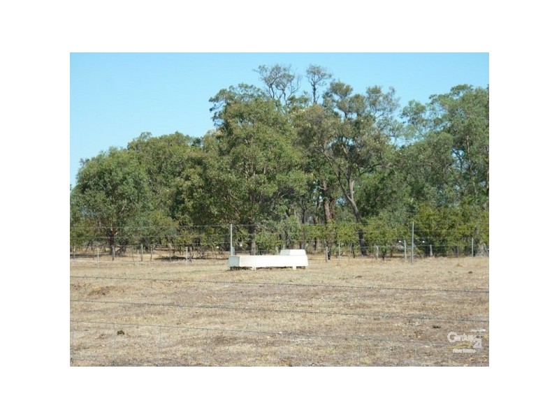 12 Wire Road Muckenburra, Gingin WA 6503