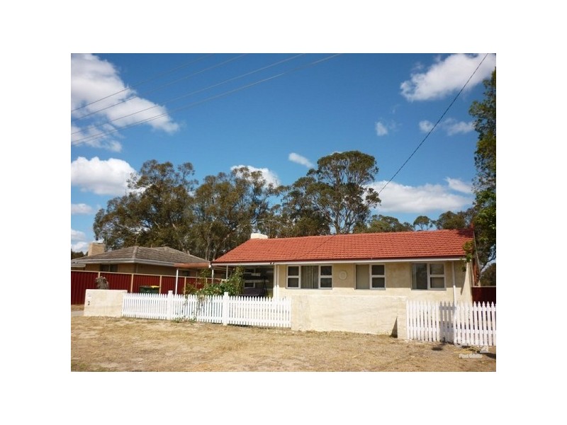 2 Caporn Street, Bullsbrook WA 6084