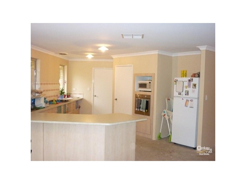 14 Hereford Way, Lower Chittering WA 6084