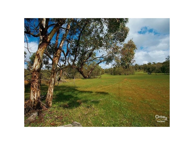 Lot 100 Crest Hill Road      Mooliabeenee, Bindoon WA 6502