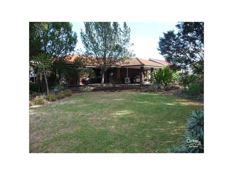 27 Brockholes Street, Bullsbrook WA 6084