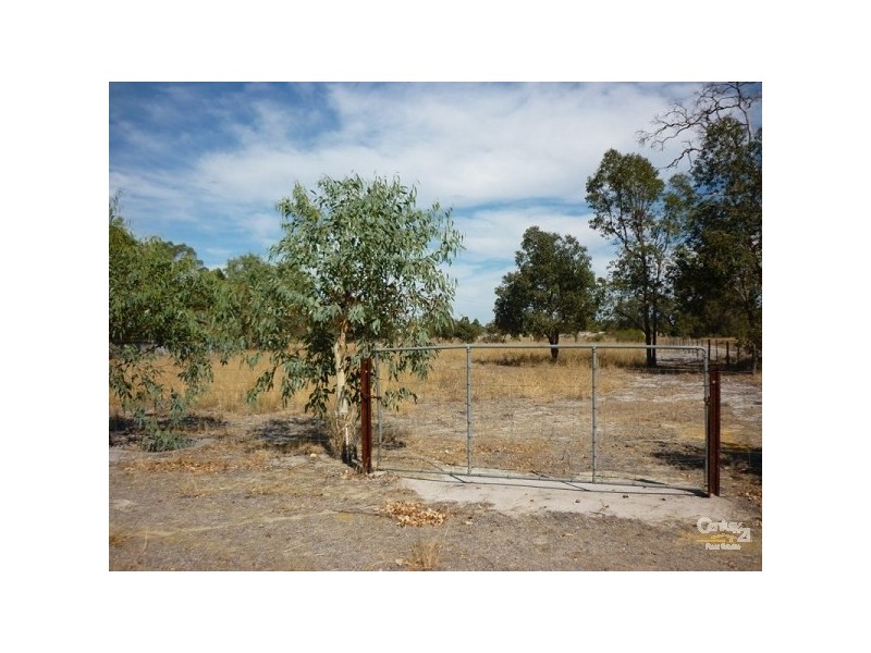 81 Old West Road, Bullsbrook WA 6084