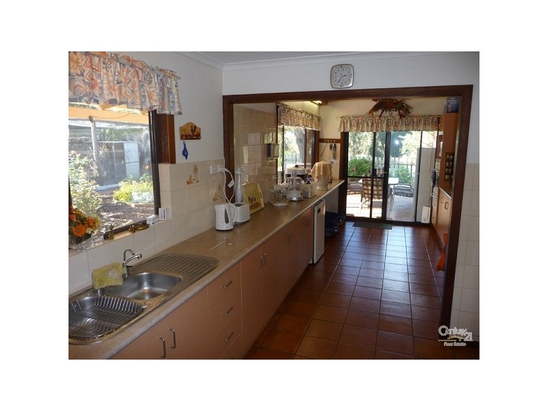 15 Edwards Place, Muchea WA 6501