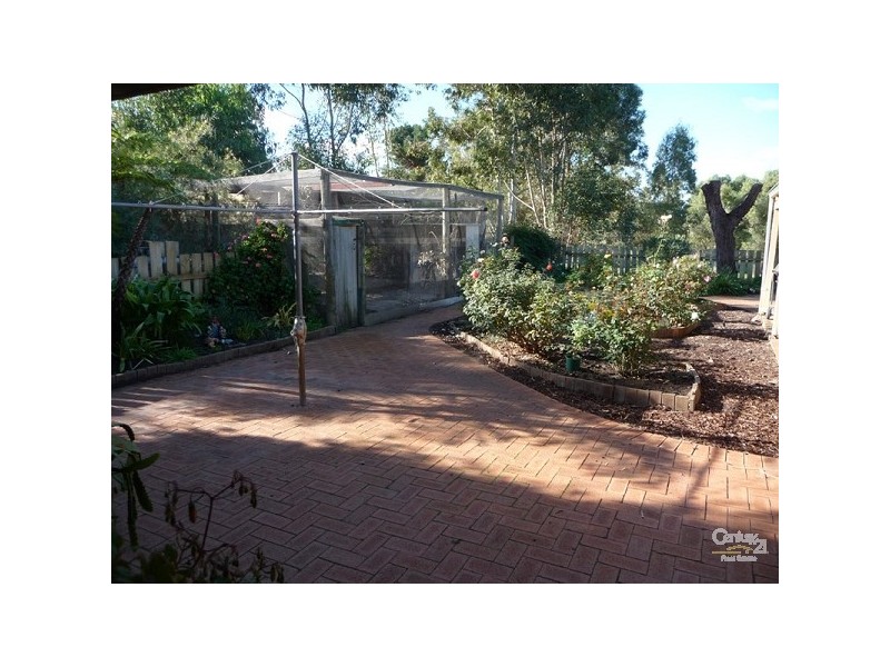 15 Edwards Place, Muchea WA 6501