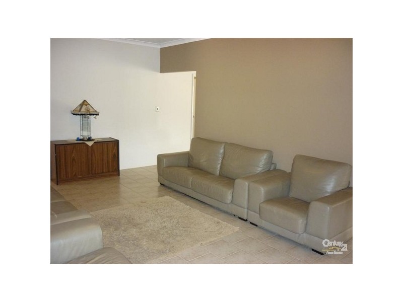 19 Salmon Gum Crescent, Chittering WA 6084