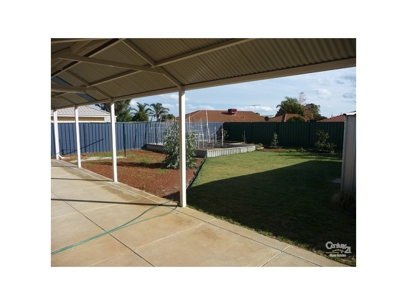 28 Cantata Ave, Bullsbrook WA 6084