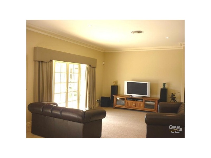 56 Murray Grey Circle, Lower Chittering WA 6084