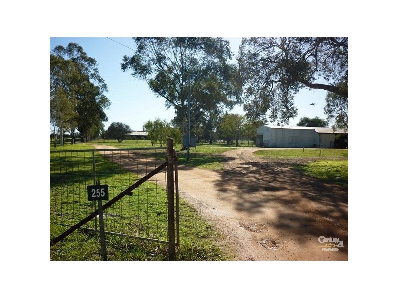 255 Sullivan Road, Gingin WA 6503