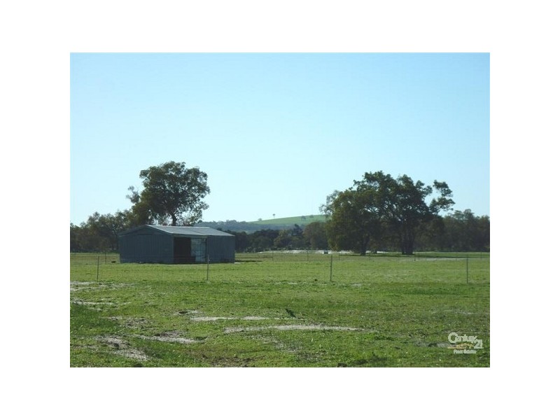 255 Sullivan Road, Gingin WA 6503