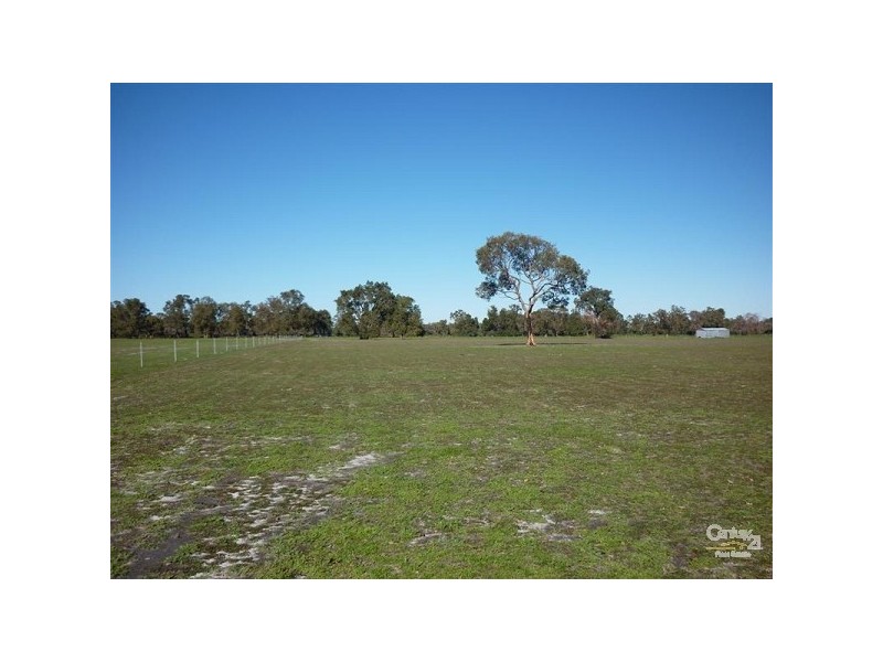 255 Sullivan Road, Gingin WA 6503