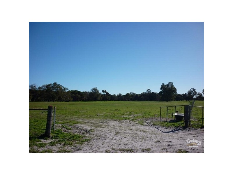 255 Sullivan Road, Gingin WA 6503