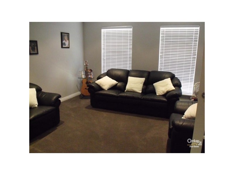 9 Wells Street, Muchea WA 6501