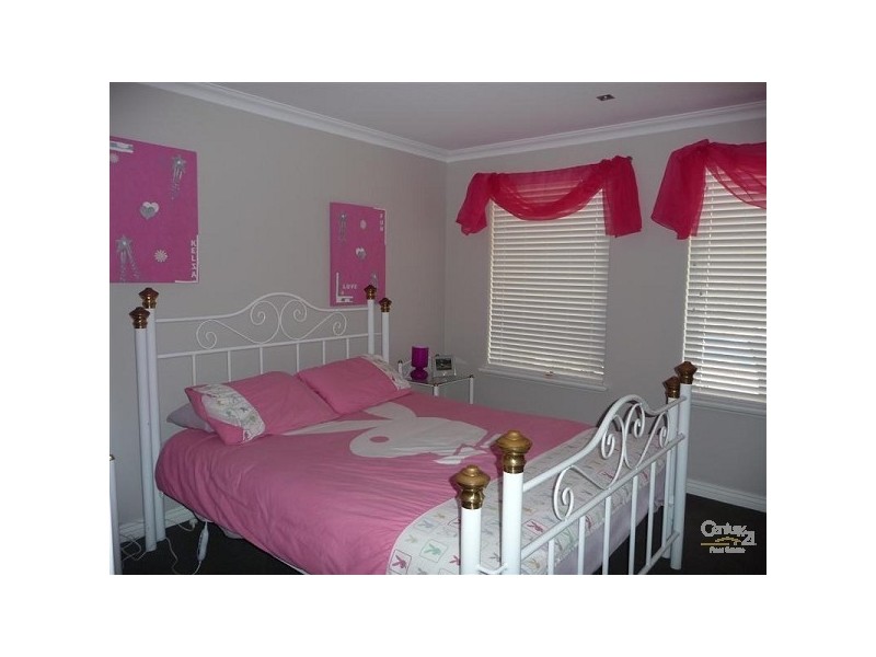 9 Wells Street, Muchea WA 6501