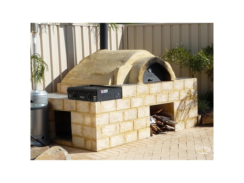 9 Wells Street, Muchea WA 6501