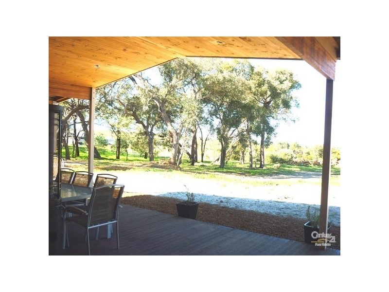 183 Ayrshire Loop, Lower Chittering WA 6084