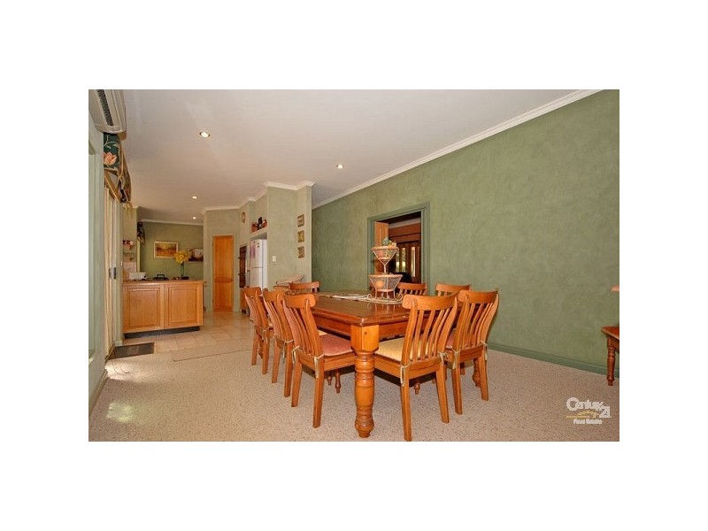 17 Spoonbill Close, Chittering WA 6084