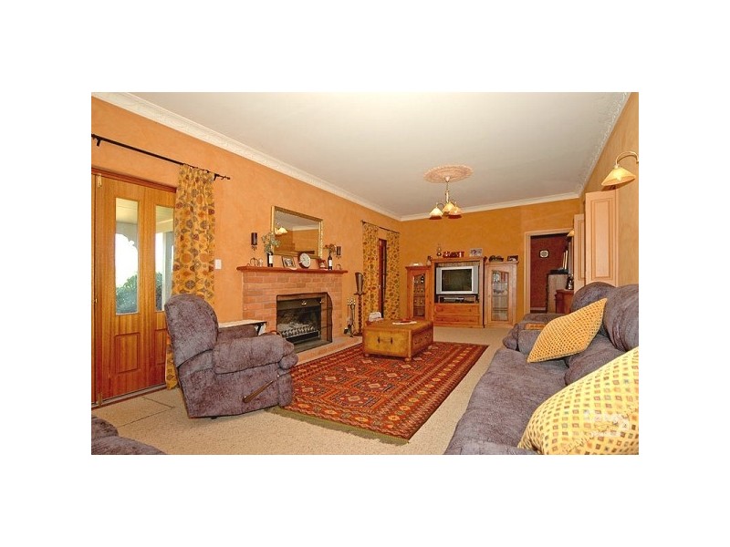 17 Spoonbill Close, Chittering WA 6084