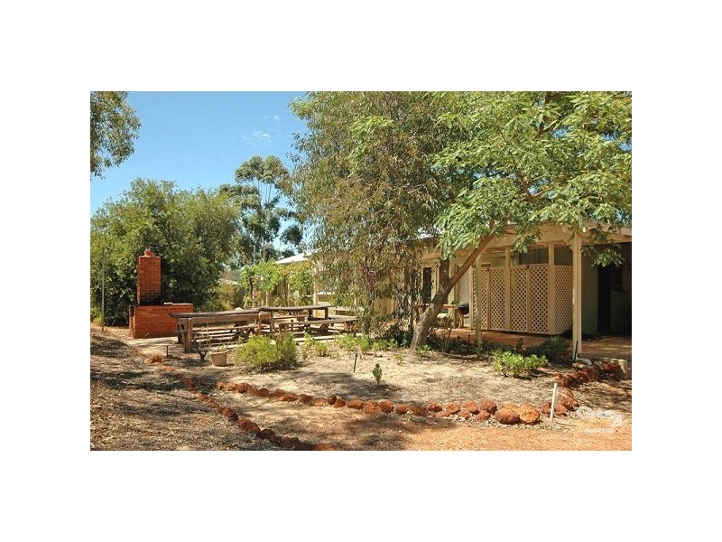 17 Spoonbill Close, Chittering WA 6084