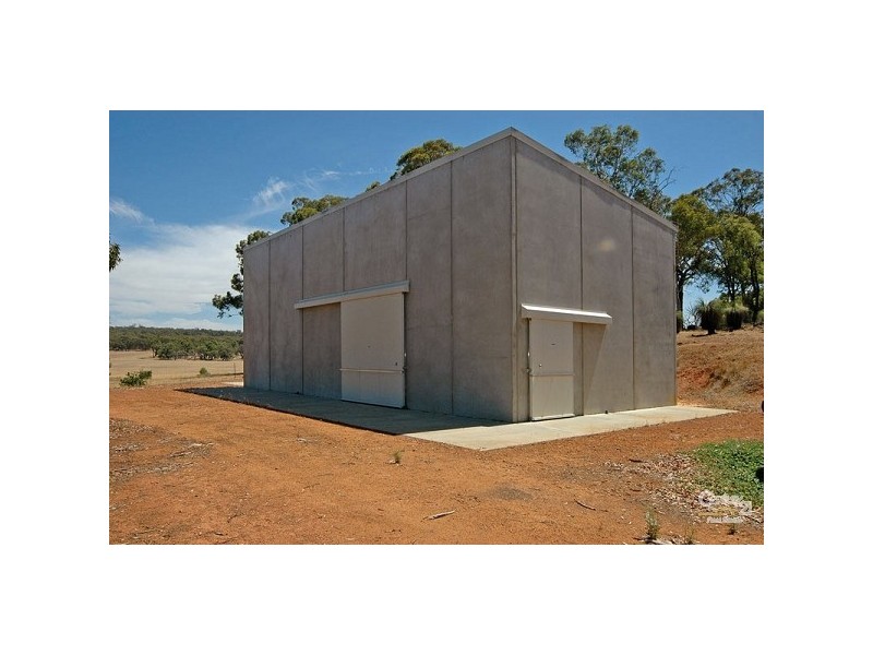 17 Spoonbill Close, Chittering WA 6084